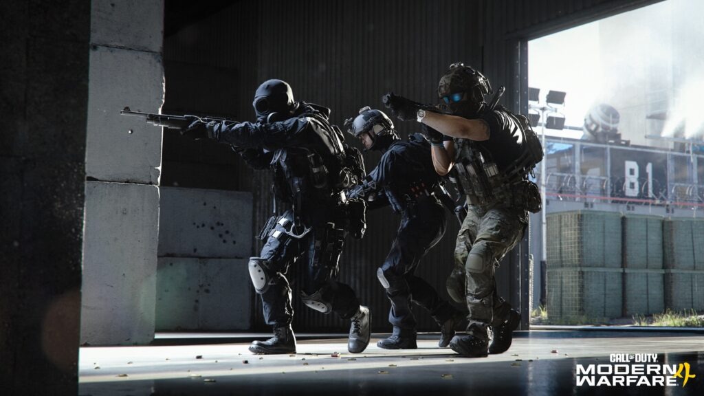صورة ترويجية لجنود يرتدون عتاداً عسكرياً في لعبة Call of Duty: Modern Warfare