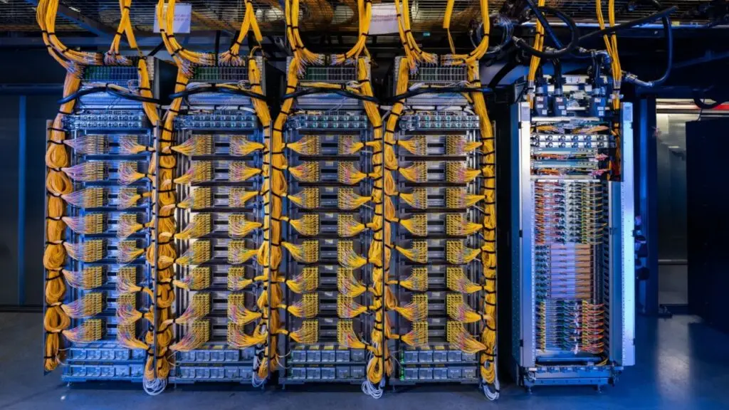 خوادم وبنية تحتية متطورة تدعم بنية NVIDIA Vera Rubin في Google Cloud