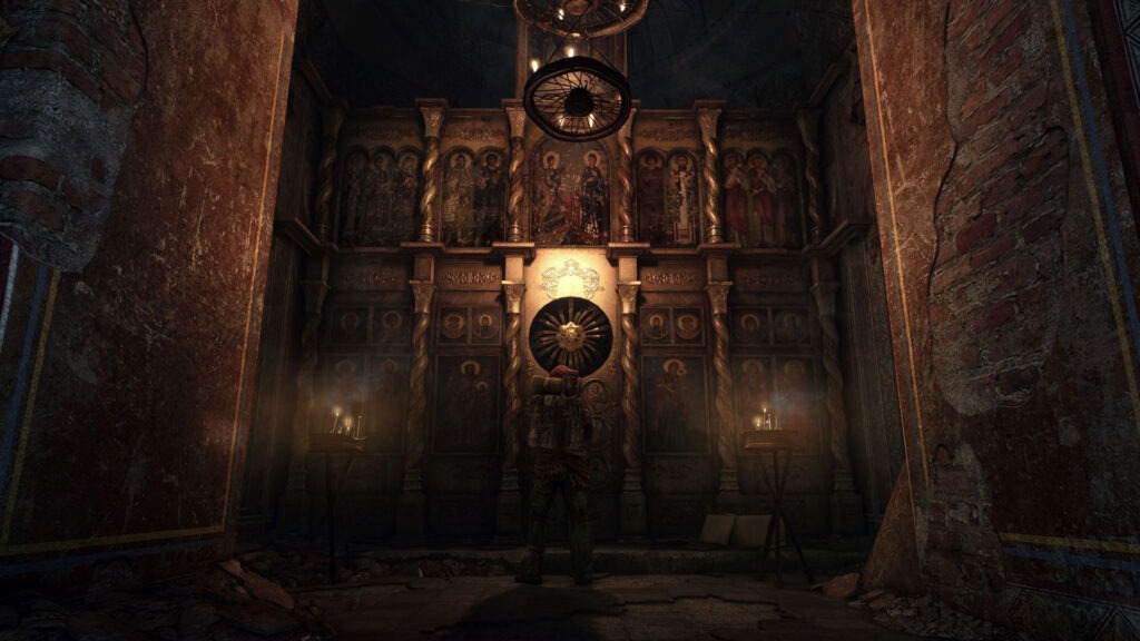 لقطة شاشة من لعبة Metro Redux تظهر بيئة مظلمة وداخلية.