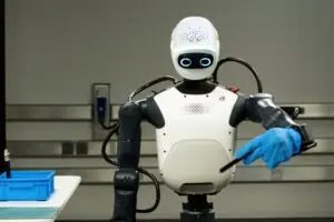 روبوت متطور يعمل بمنصة NVIDIA Isaac للذكاء الاصطناعي