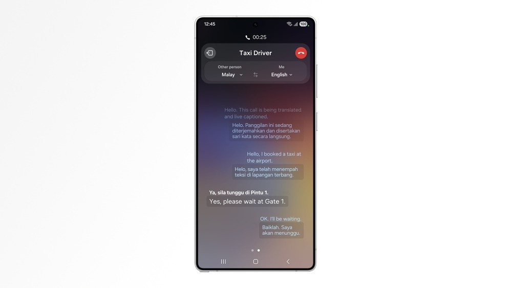 شاشة هاتف Galaxy تعرض ميزة الترجمة الفورية للمكالمات بالذكاء الاصطناعي